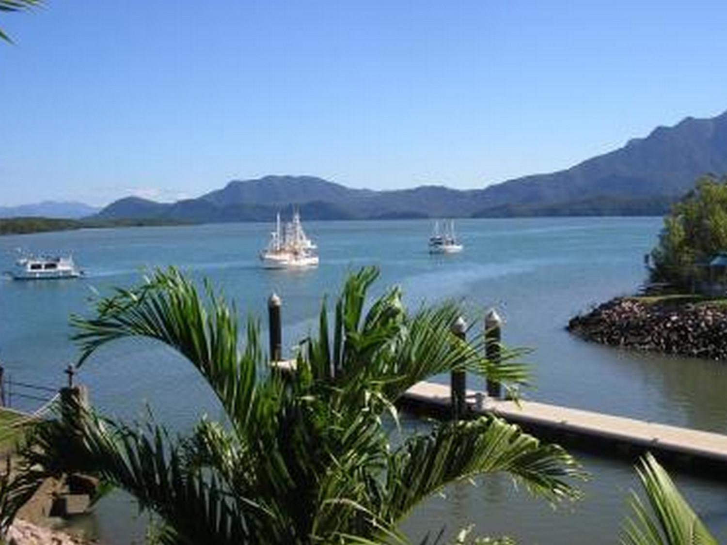 Hinchinbrook Marine Cove Resort Lucinda Exteriör bild