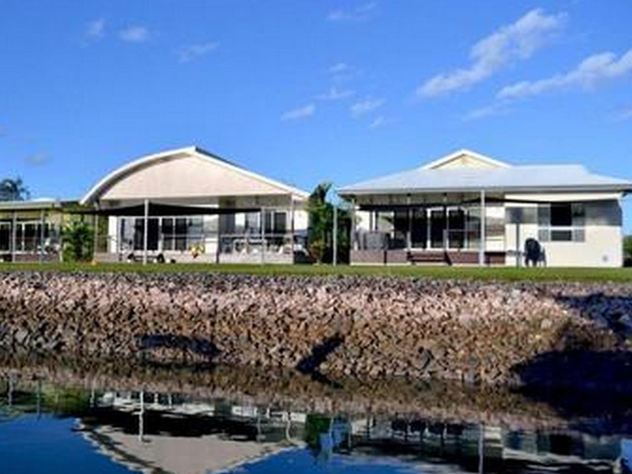 Hinchinbrook Marine Cove Resort Lucinda Exteriör bild