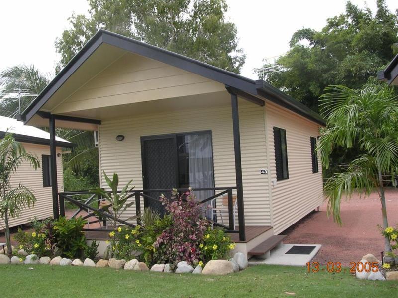 Hinchinbrook Marine Cove Resort Lucinda Exteriör bild