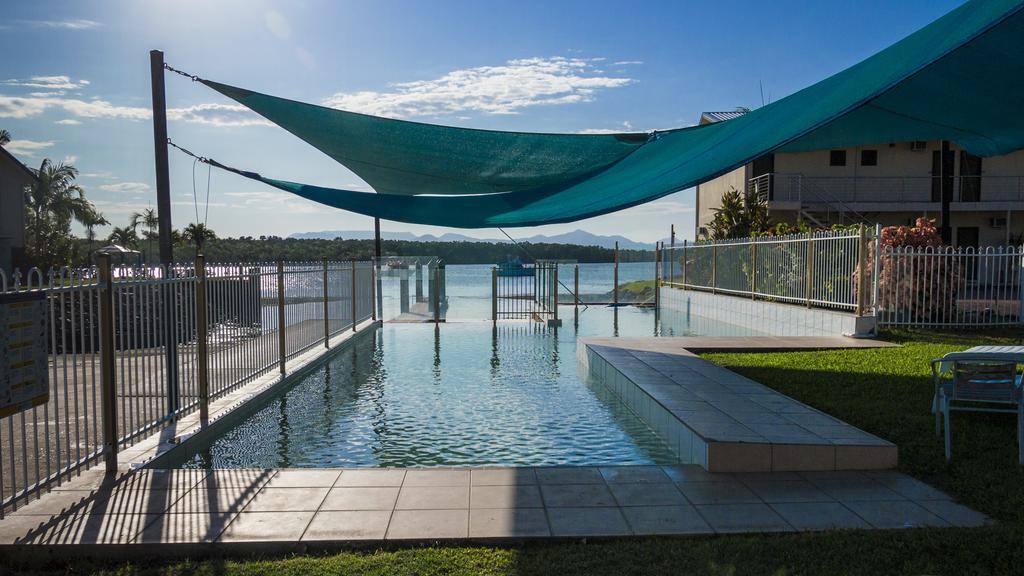Hinchinbrook Marine Cove Resort Lucinda Exteriör bild