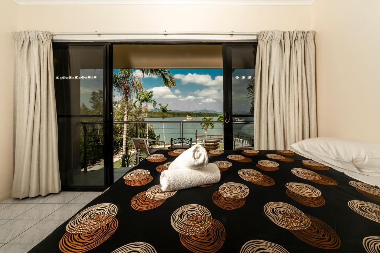 Hinchinbrook Marine Cove Resort Lucinda Exteriör bild